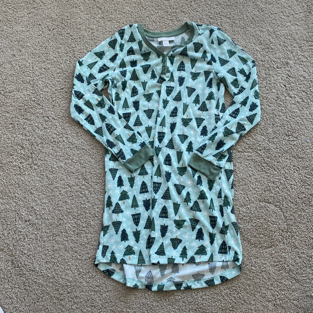 Girls 10/12 Lauren Conrad Christmas tree nightgown